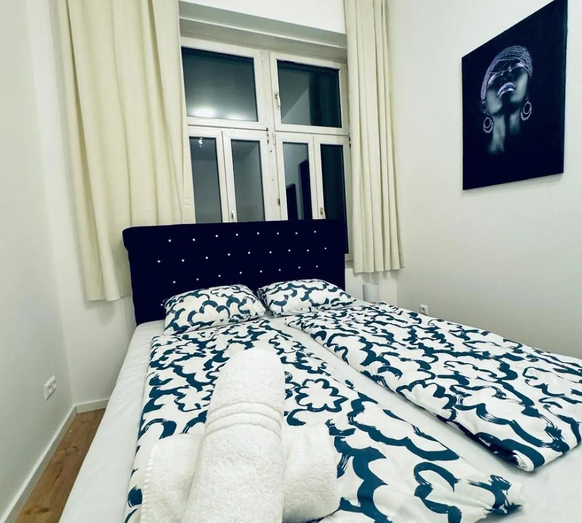 וינה 5Br Apartment Near Atzgersdorf Park, 11Min Walk 0*,